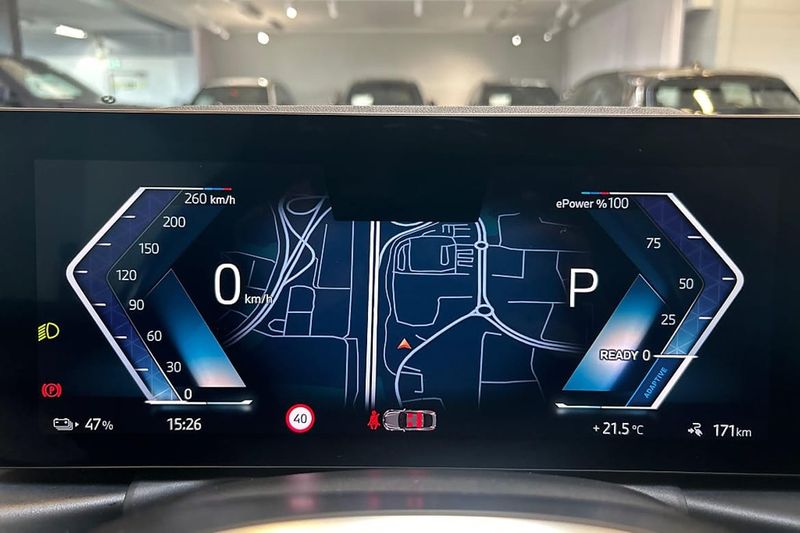 BMW i4 bild 12