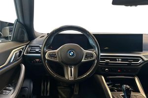 BMW i4 bild 19