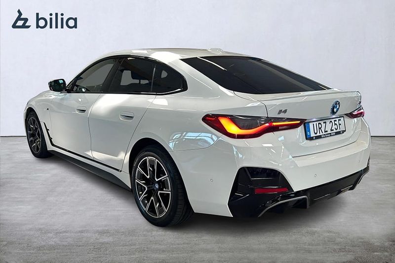 BMW i4 bild 7