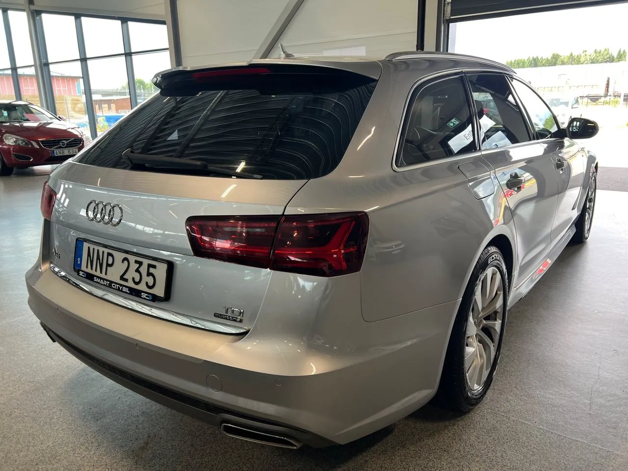 Vehicle image 2