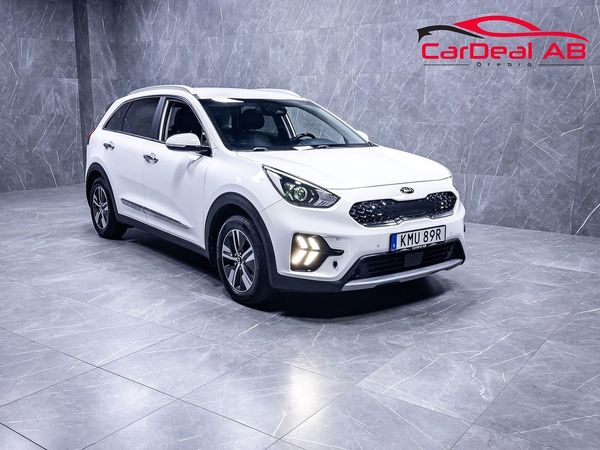 Kia Niro P-HEV DCT 141hk Kamera CarPlay Drag Navi MOMS - 2020