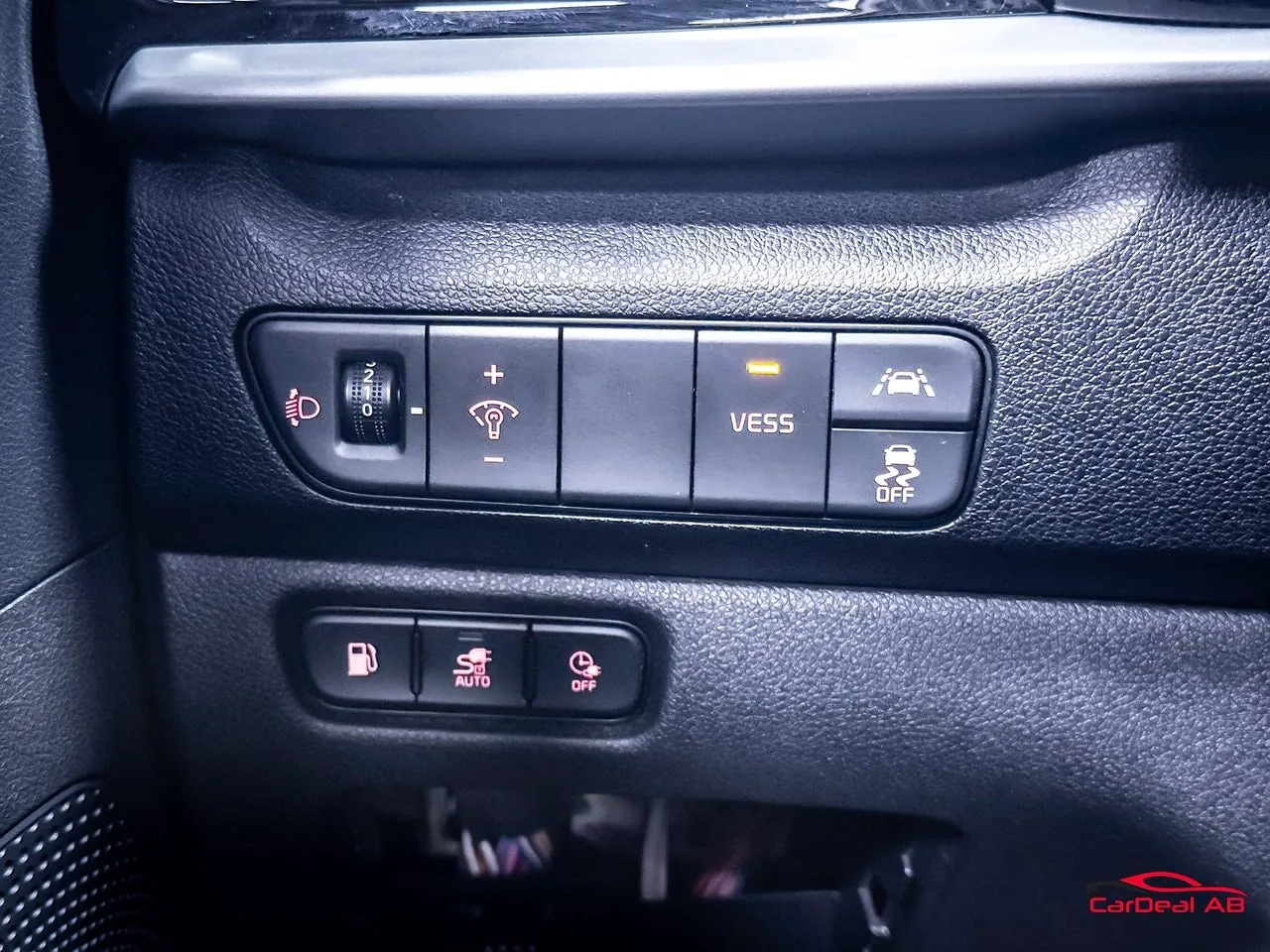Vehicle image 29