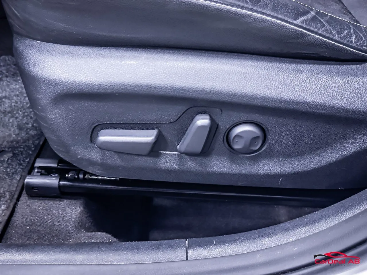Vehicle image 31
