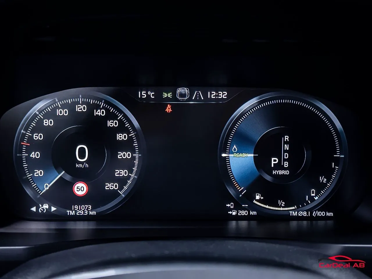 Vehicle image 25