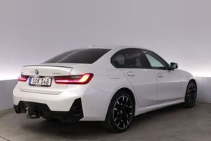 BMW 330 bild 5