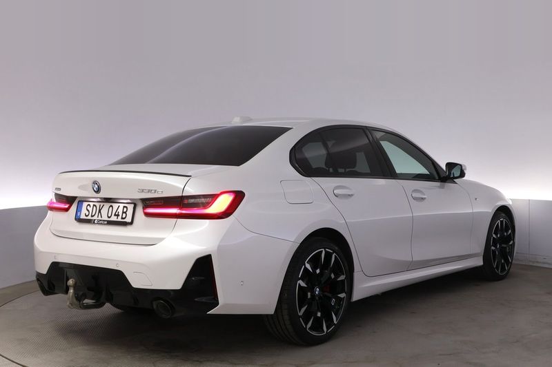 BMW 330 bild 5