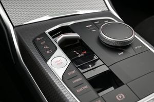 BMW 330 bild 16