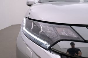 Mitsubishi Outlander bild 26