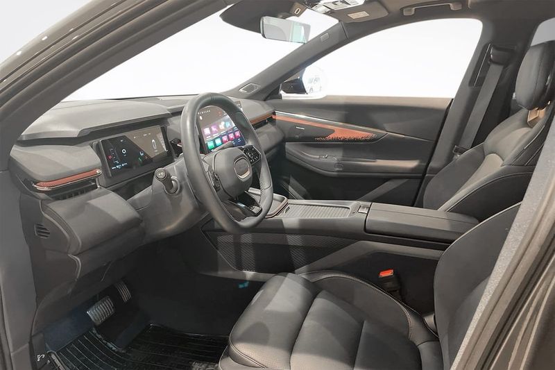 Lynk & Co 08 bild 6