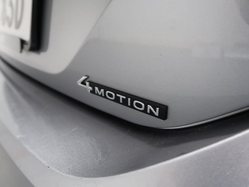 Volkswagen Passat bild 14