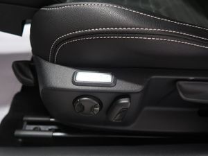 Volkswagen Passat bild 19