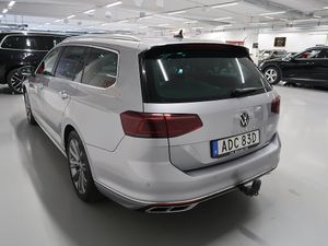 Volkswagen Passat bild 8