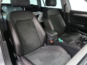 Volkswagen Passat bild 21