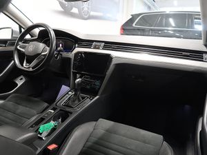 Volkswagen Passat bild 20