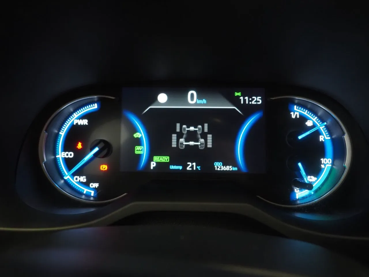 Vehicle image 19