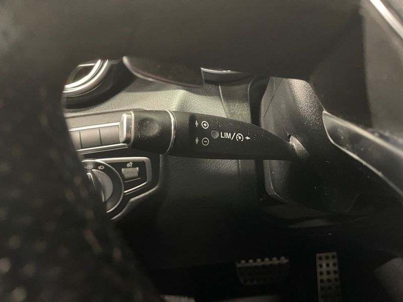Mercedes GLC220 bild 23
