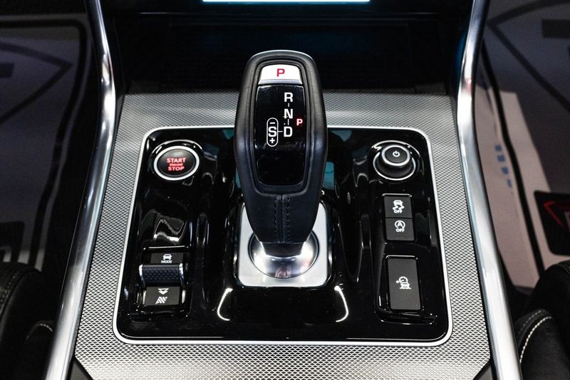 Jaguar XE bild 19