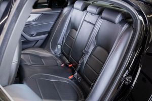 Jaguar XE bild 25