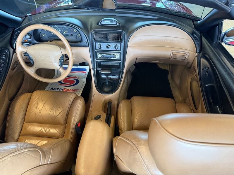 Ford Mustang bild 15