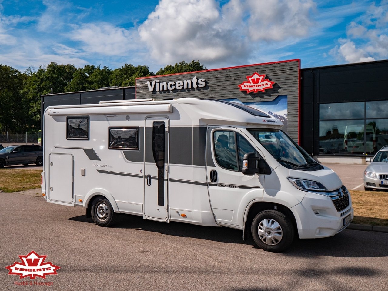 Adria Compact