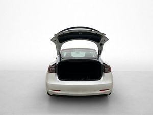 Tesla Model 3 bild 30
