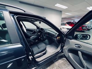 Saab 9-5 bild 8
