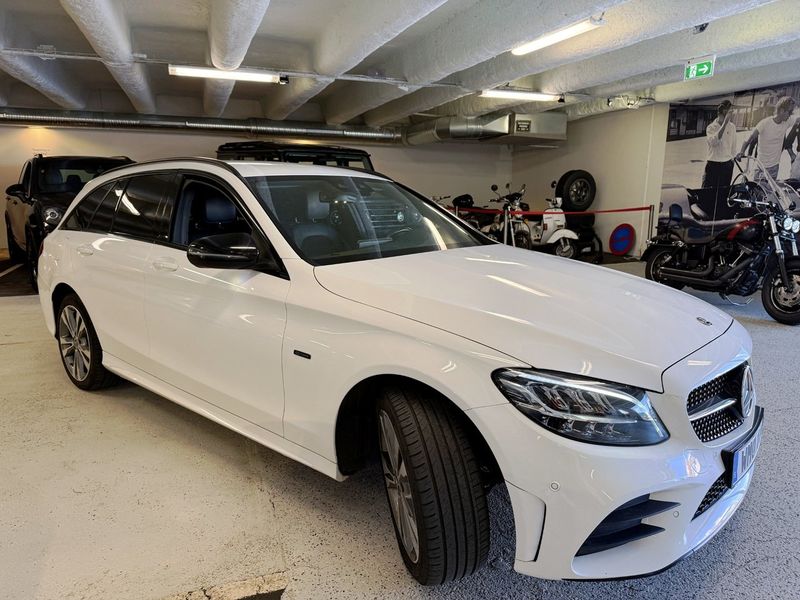 Mercedes C300 bild 2