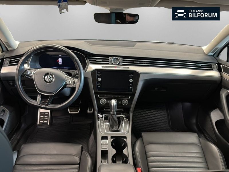 Volkswagen Passat bild 7