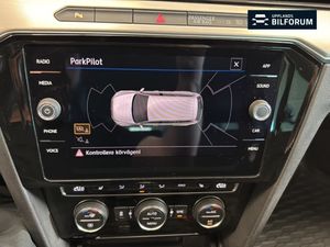 Volkswagen Passat bild 18