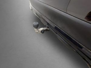 Mercedes GLC300 bild 8