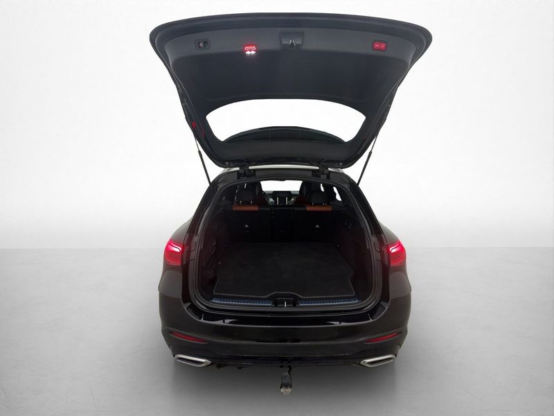 Mercedes GLC300 bild 9