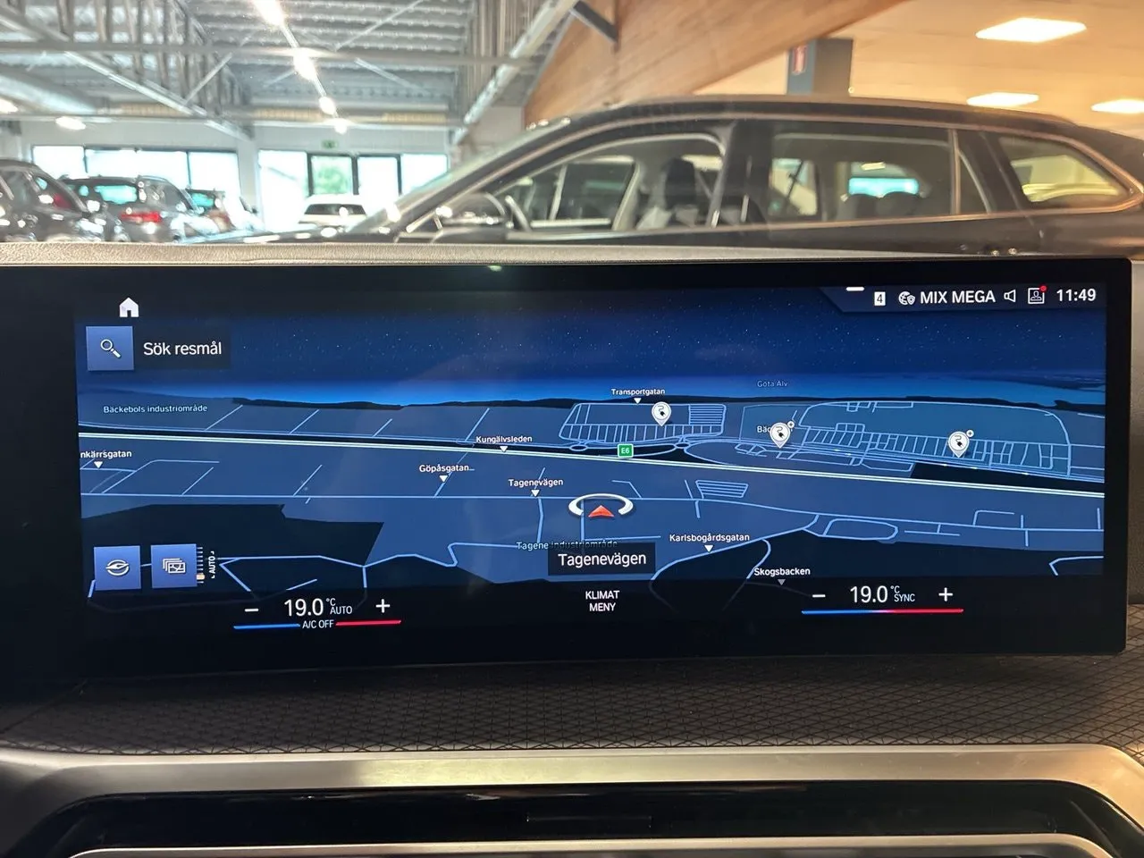 Vehicle image 22