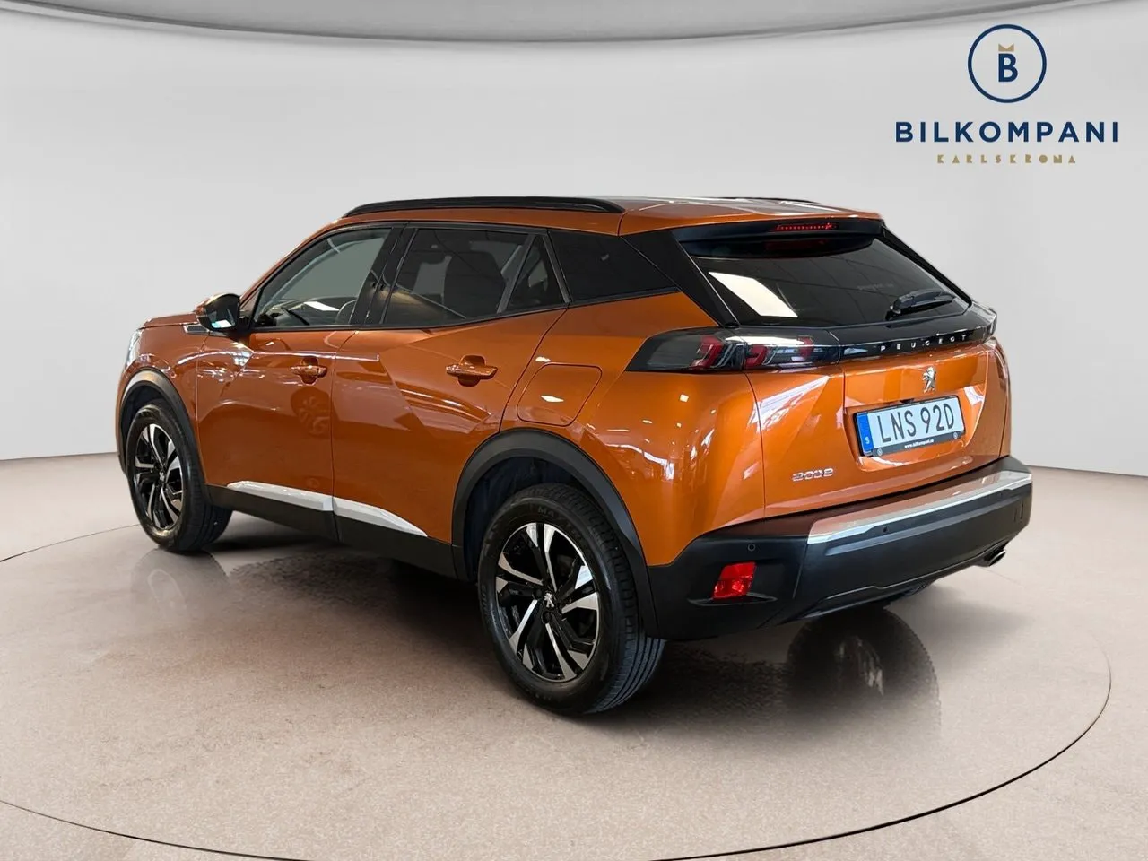 Vehicle image 2
