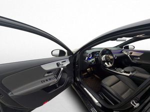 Mercedes A45 AMG bild 11