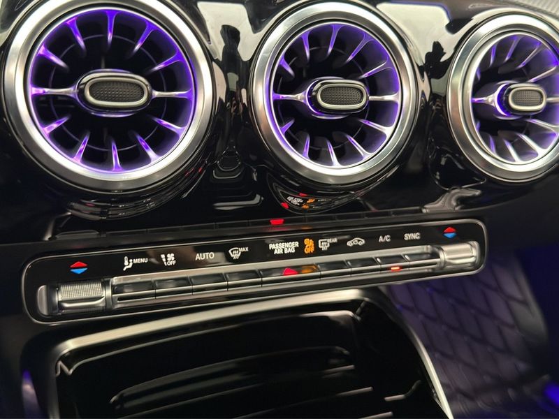 Mercedes A45 AMG bild 26