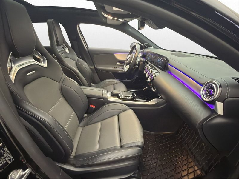 Mercedes A45 AMG bild 28