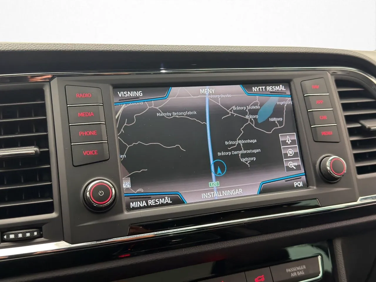 Vehicle image 20
