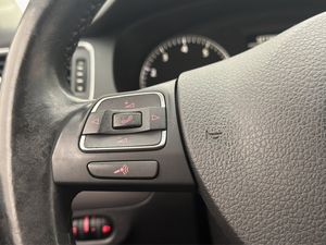 Volkswagen Jetta bild 14
