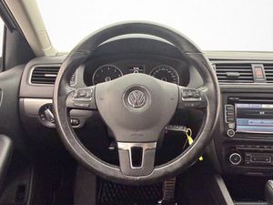 Volkswagen Jetta bild 12