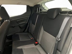 Nissan Micra bild 17