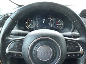Jeep Renegade bild 6