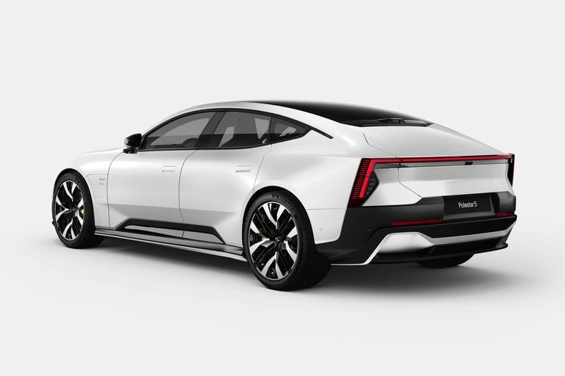 Polestar 5 bild 4