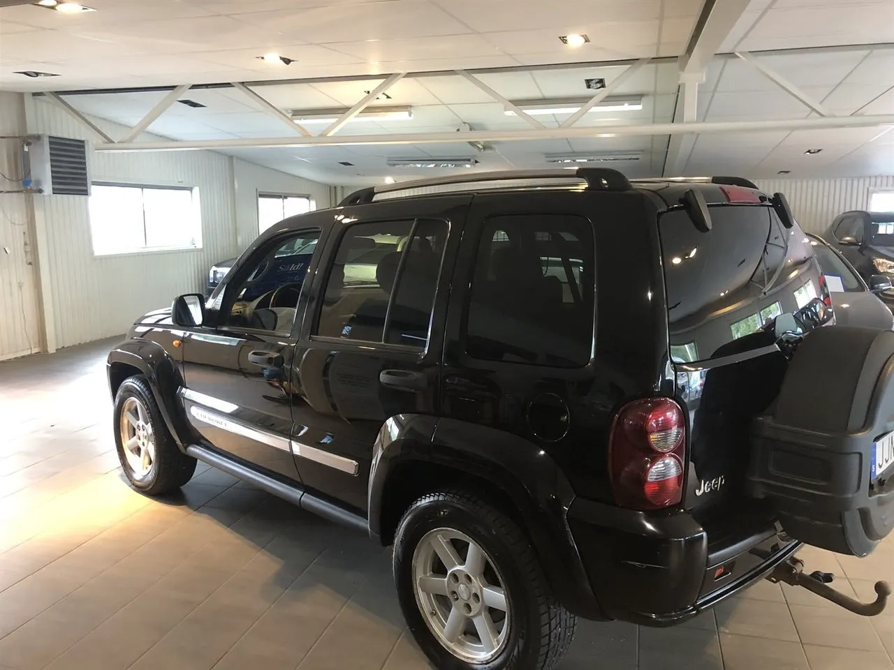 Vehicle image 2