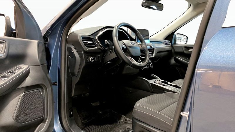 Ford Kuga bild 15