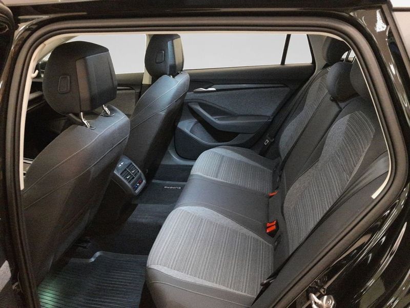 Skoda Superb bild 5