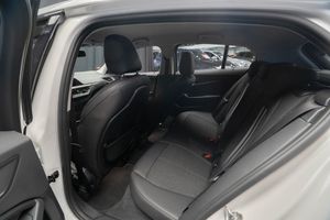 BMW 118 bild 18