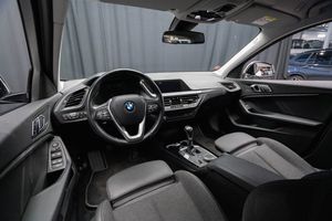 BMW 118 bild 10