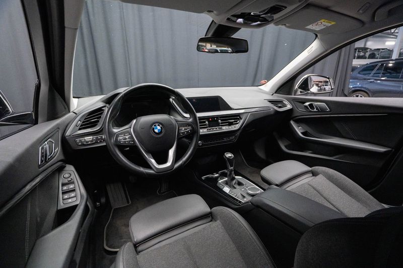 BMW 118 bild 10