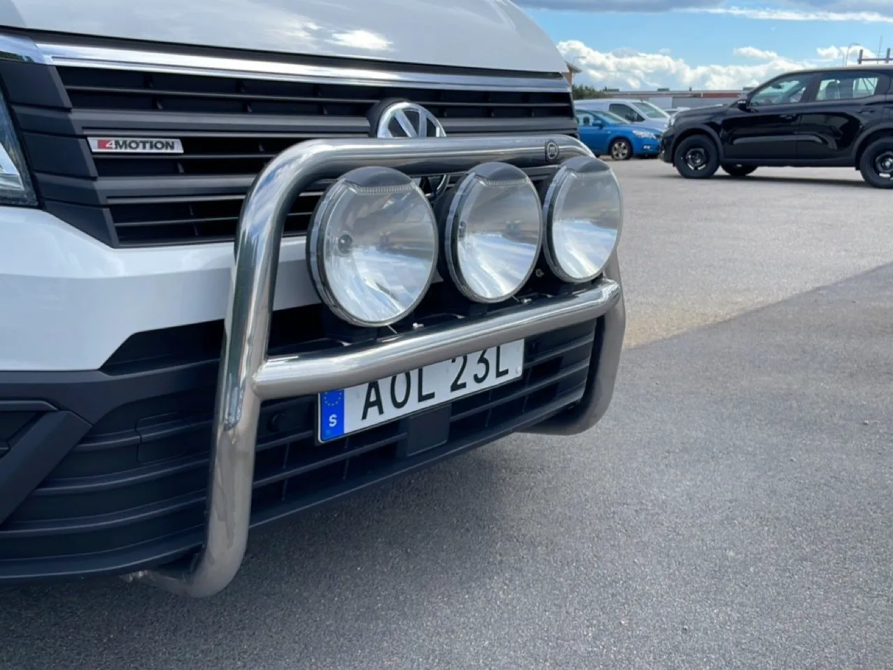 Vehicle image 21