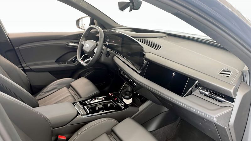 Audi Q6 e-tron bild 12